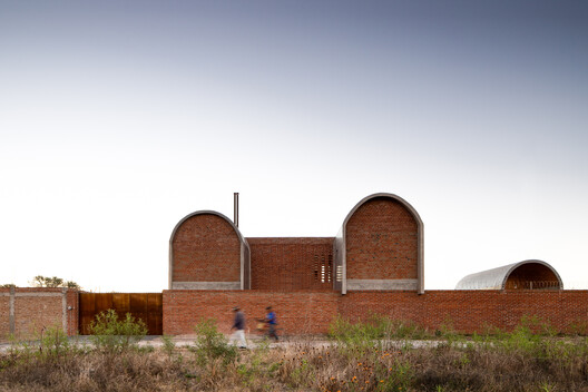 Materiales que definen la estética arquitectónica mexicana contemporánea - Imagen 29 de 34
