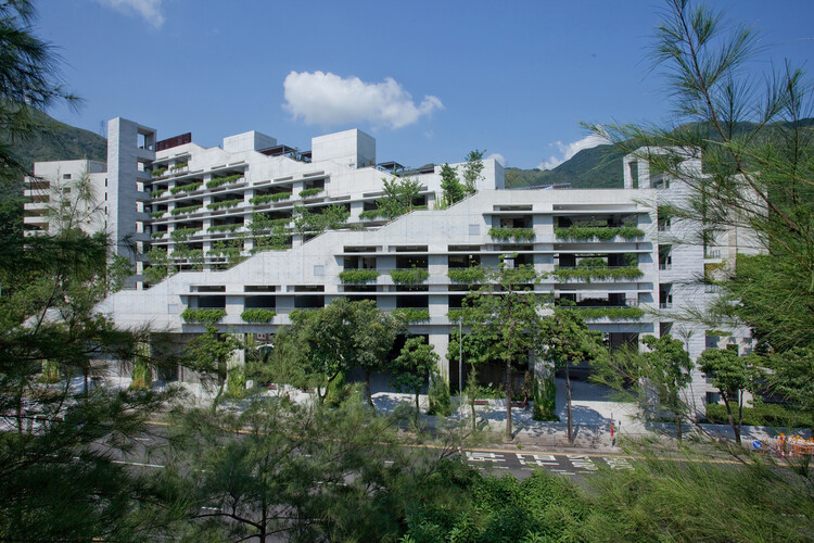 Navigating Support Systems for Emerging Architects: Analyzing the Case of U.S. and Hong Kong - Image 4 of 16