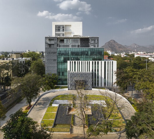 Sona University Centre & Library Block / IMK Architects - Image 17 of 28