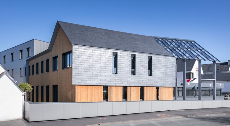 Natural Slate Rainscreen Cladding: A Solution for Passive Houses - Featured Image